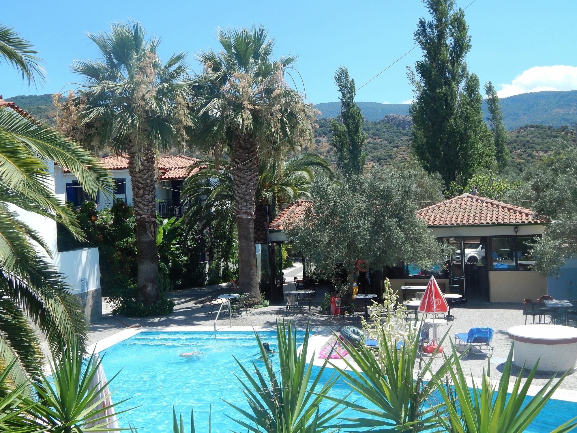Anaxos Gardens Lejlighedshotel Eksteriør billede